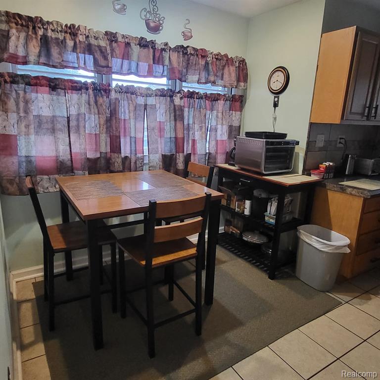 8008 Elm Street, Taylor, MI 48180 — Photo 11