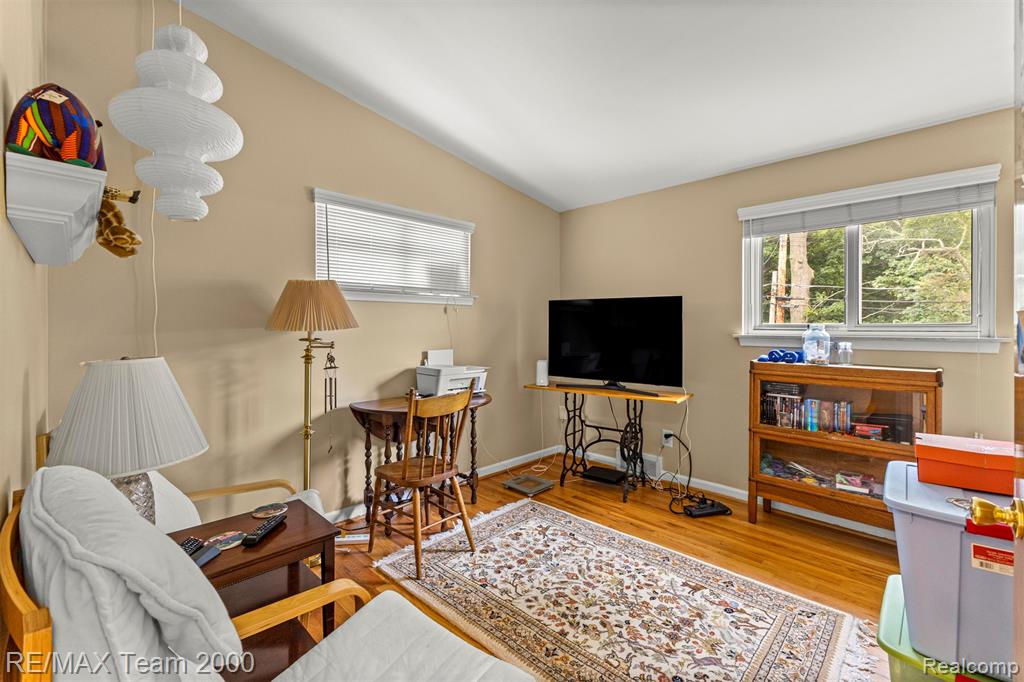 7396 N Charlesworth Street, Dearborn Heights, MI 48127 — Photo 23