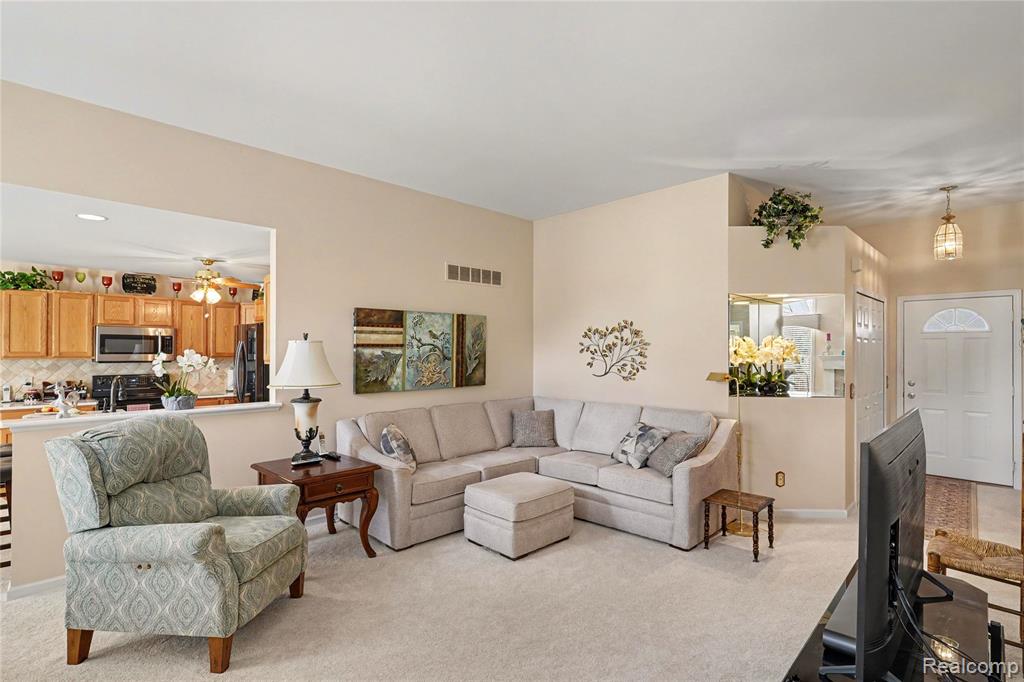 5478 Red Oak Court, Linden, MI 48451 — Photo 3
