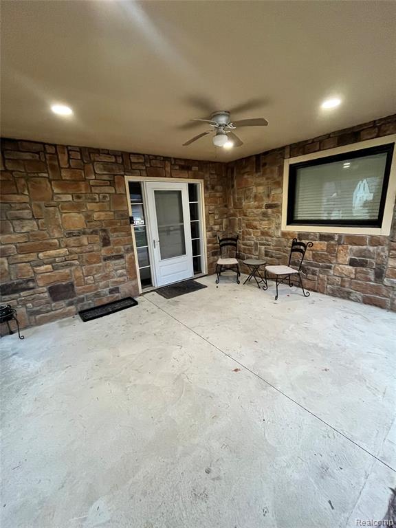 20535 Powers Avenue, Dearborn Heights, MI 48125 — Photo 3