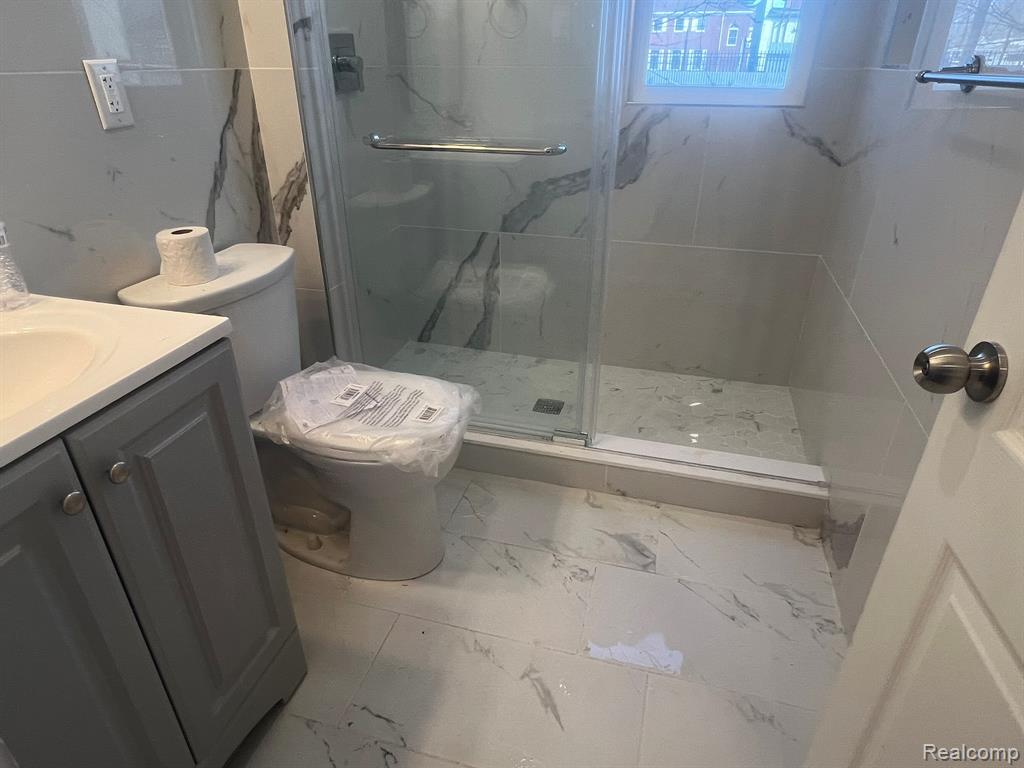 8680 Stahelin Avenue, Detroit, MI 48228 — Photo 10