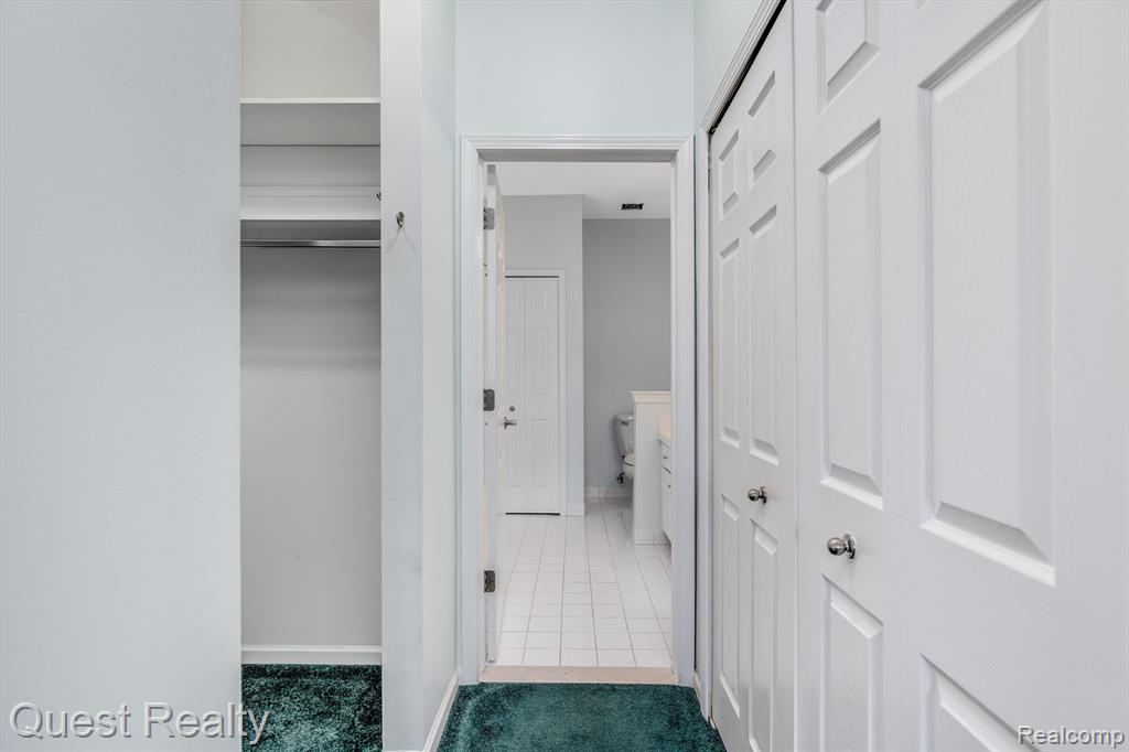49807 Sable Creek Drive, Macomb, MI 48042 — Photo 19