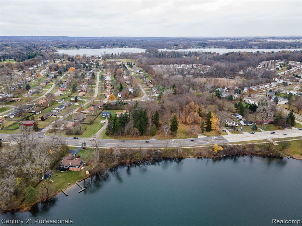 LOT 1 W WALTON, Waterford, MI 48329 — Photo 11