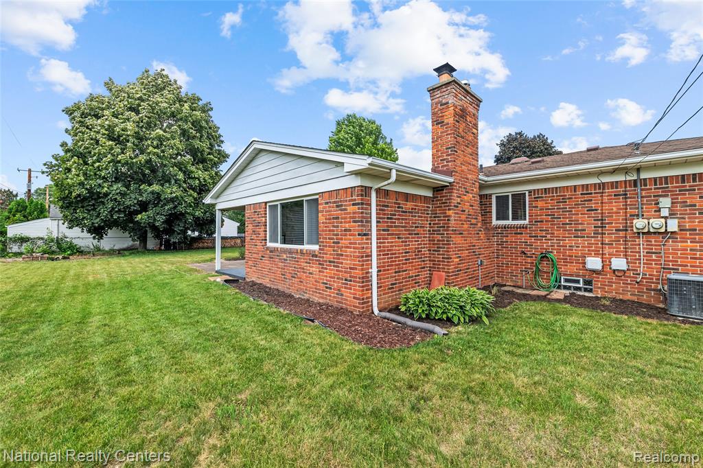 52655 Pappy, Shelby Twp, MI 48316 — Photo 19
