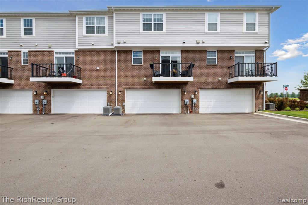 49557 Cherry Hill Road, Canton, MI 48188 — Photo 30