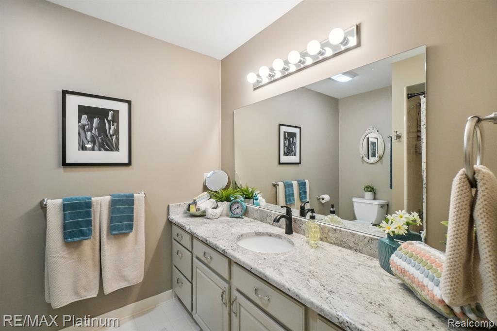 4663 Huntington Drive, Brighton, MI 48116 — Photo 25