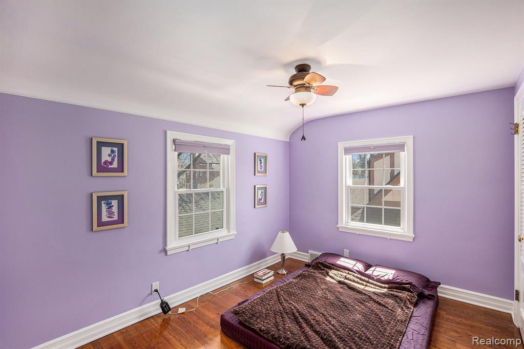 913 BEARD Street, Flint, MI 48503 — Photo 19
