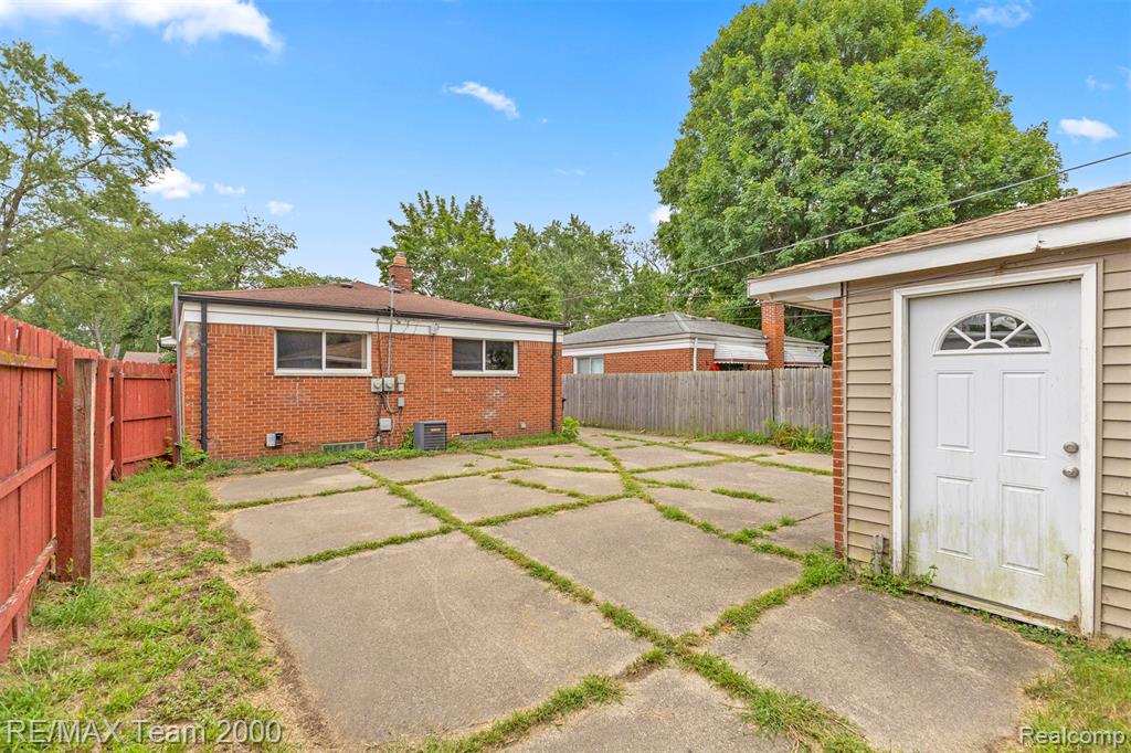 6924 Fellrath Street, Taylor, MI 48180 — Photo 27