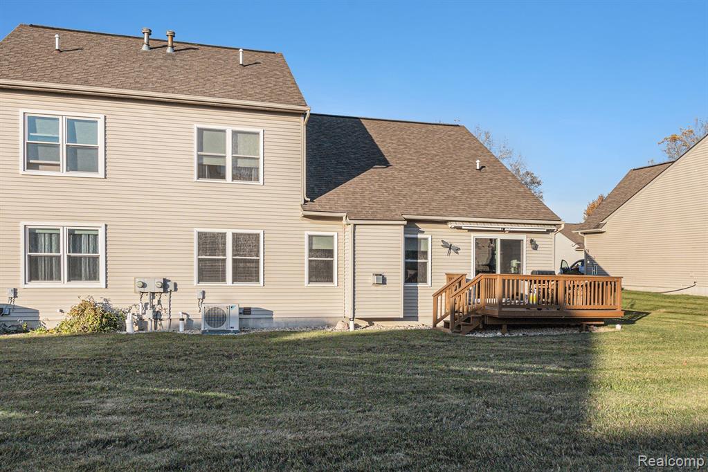 2574 KERRIA Drive, Howell, MI 48855 — Photo 63