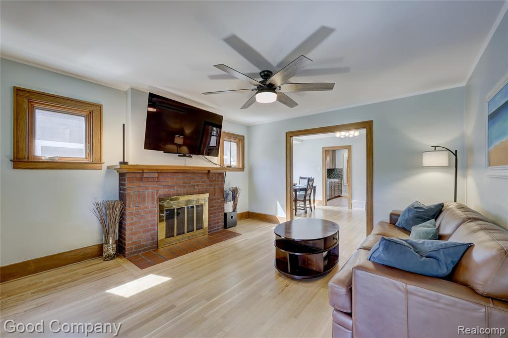 419 E 5th Street, Royal Oak, MI 48067 — Photo 9
