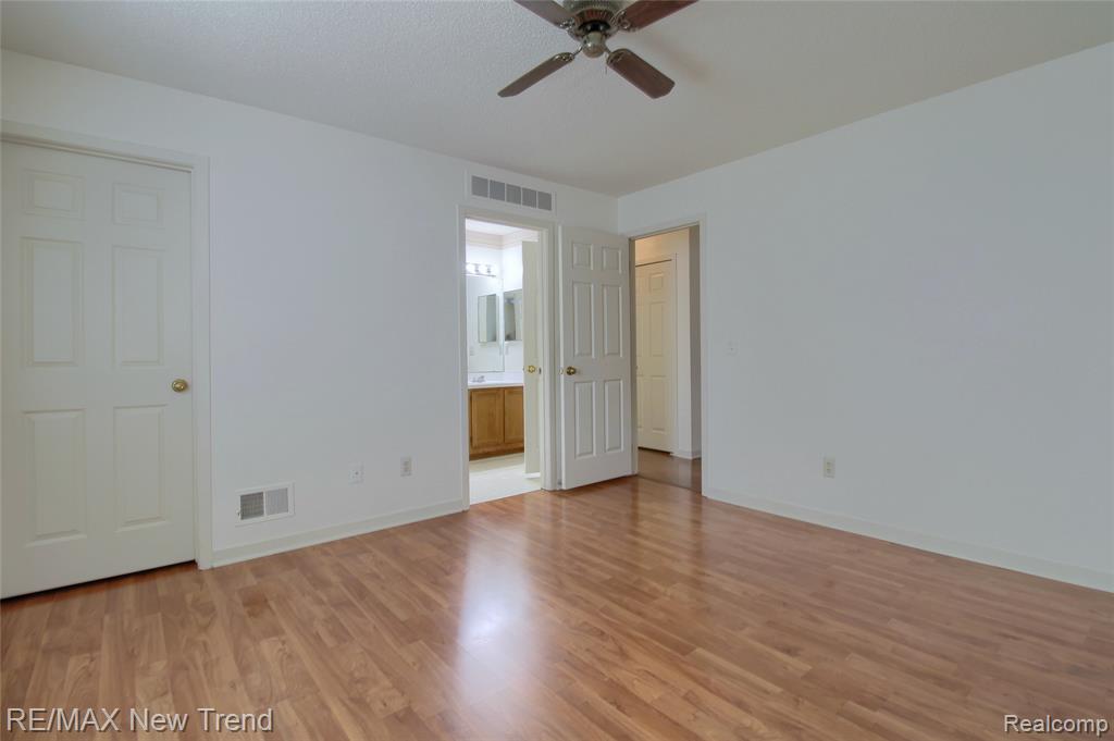 41404 BELDEN Circle, Novi, MI — Photo 20