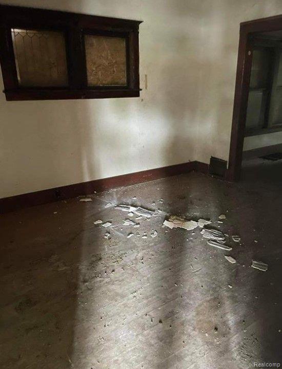 4331 ALLENDALE Street, Detroit, MI, 48204