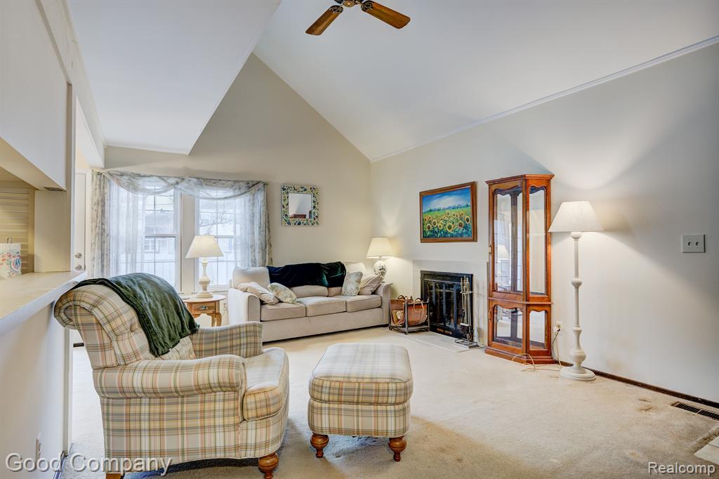 21208 E GLEN HAVEN Circle, Northville, MI 48167 — Photo 5
