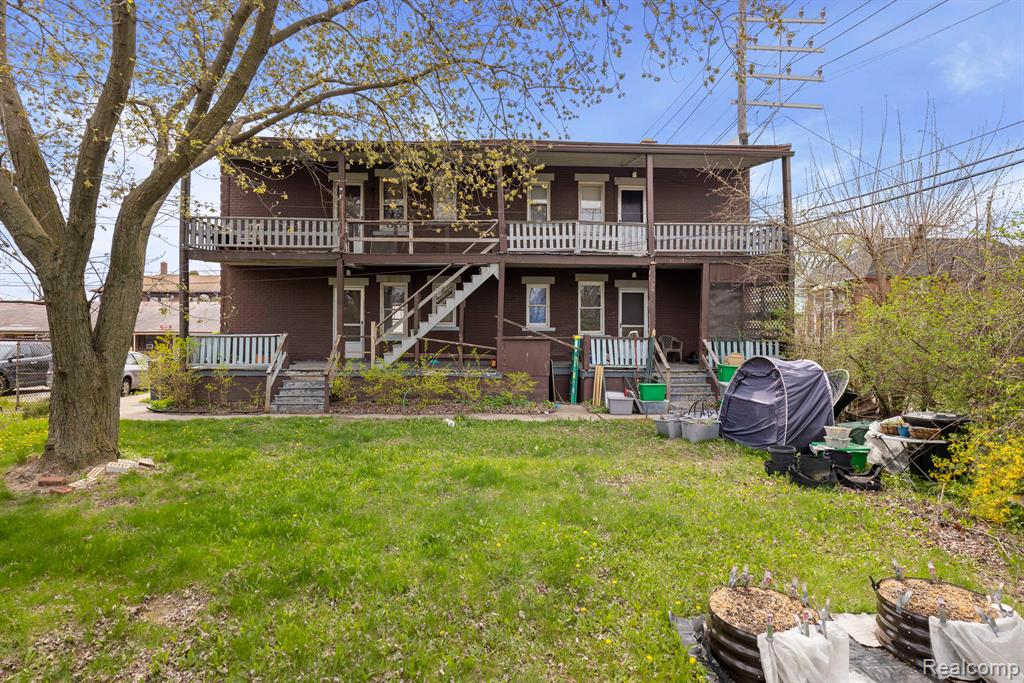 7334 WILDEMERE Street, Detroit, MI 48206 — Photo 38
