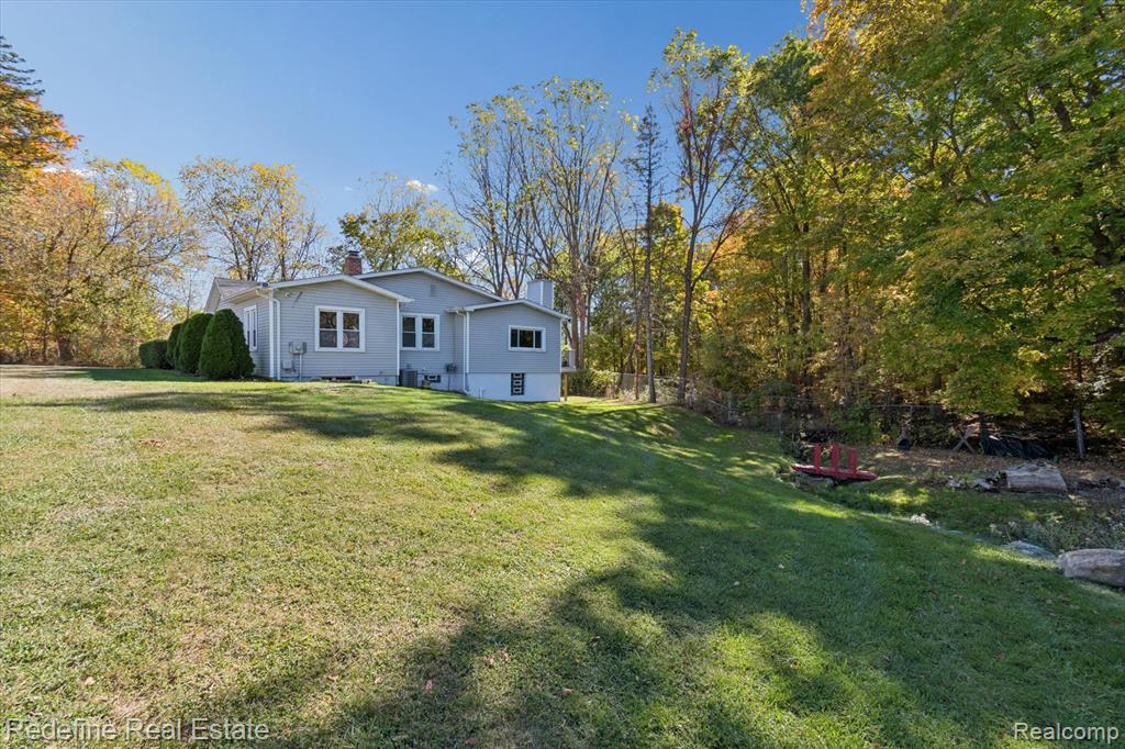 48385 8 Mile Road, Northville, MI 48167 — Photo 38