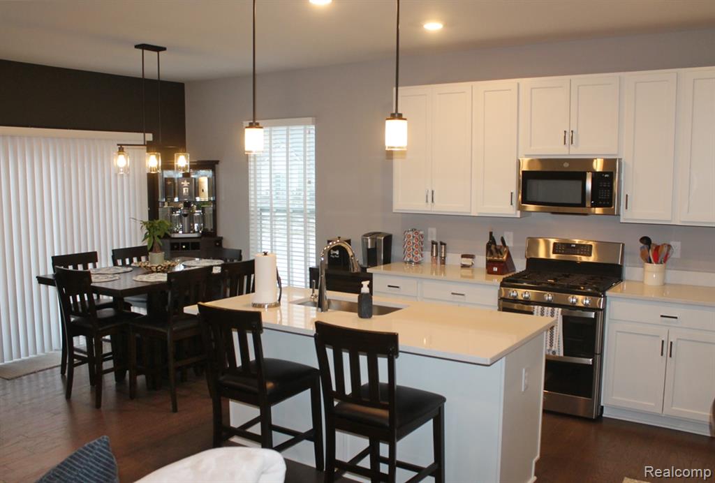 3761 Park Creek Lane, Canton, MI, 48188