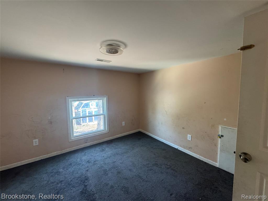 256 W Chicago Avenue, Pontiac, MI 48340 — Photo 6