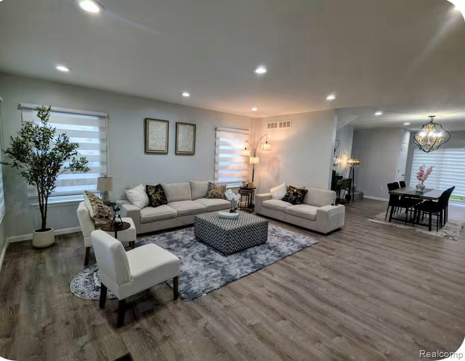 6320 KENILWORTH Street, Dearborn, MI 48126 — Photo 4