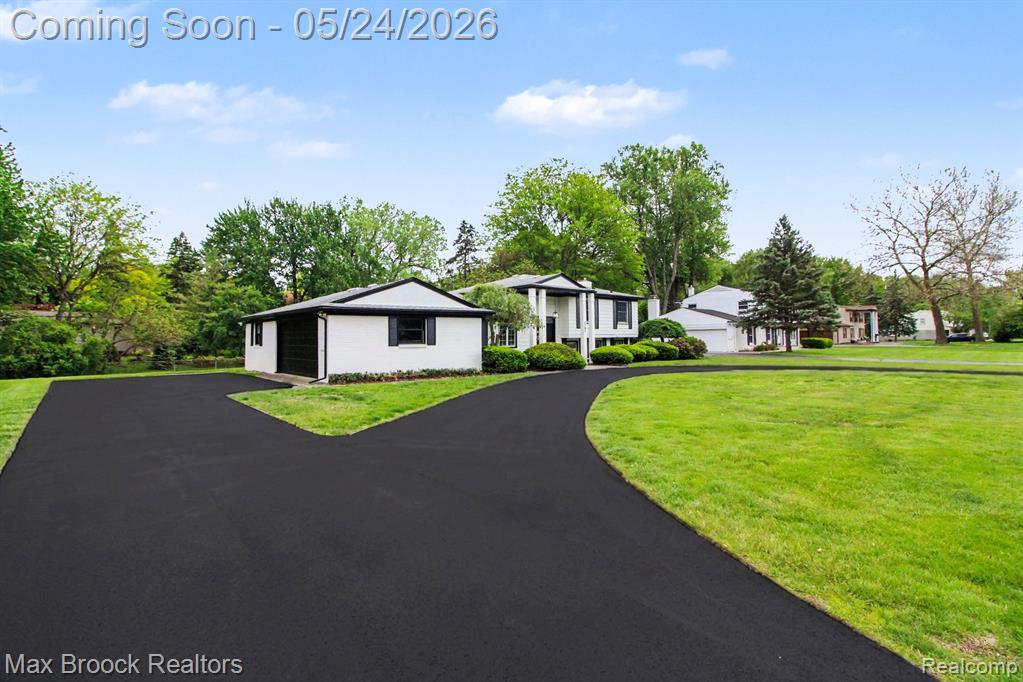 3781 Quarton Road, Bloomfield Hills, MI 48302 — Photo 31