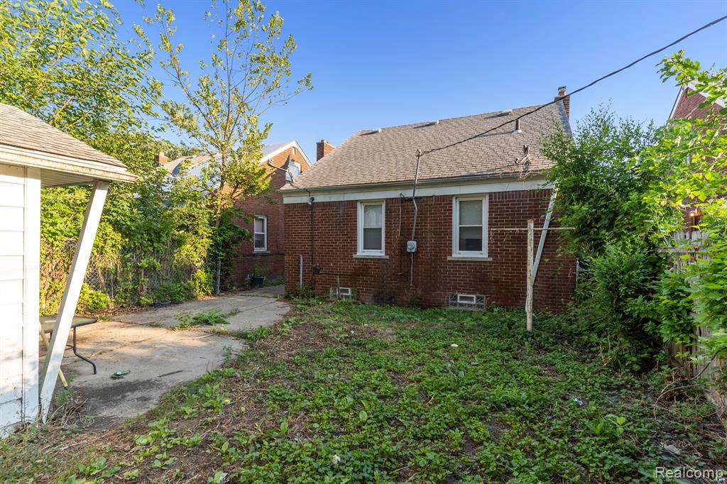 15486 FAIRMOUNT Drive, Detroit, MI 48205 — Photo 19