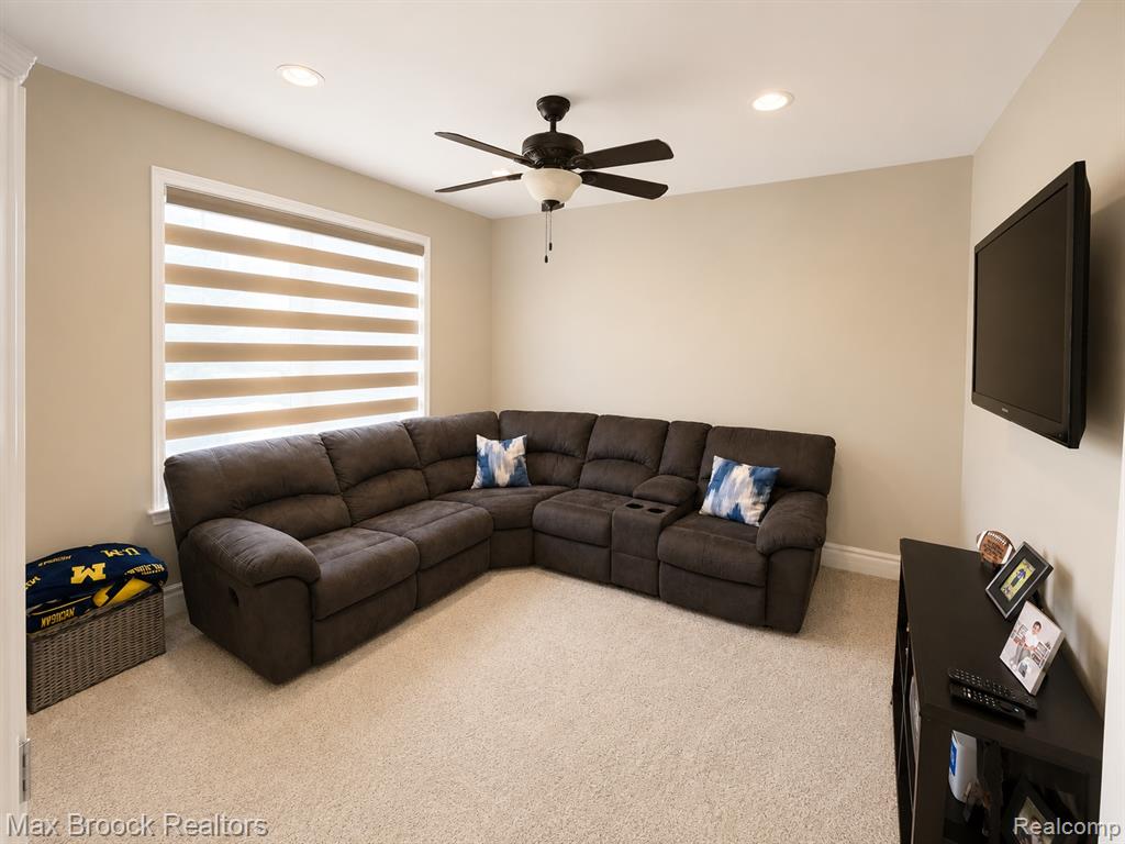 3238 Terra Court, Wixom, MI 48393 — Photo 6