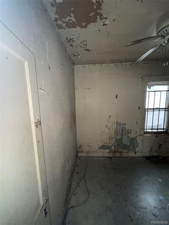 6463 Crane Street, Detroit, MI 48213 — Photo 10