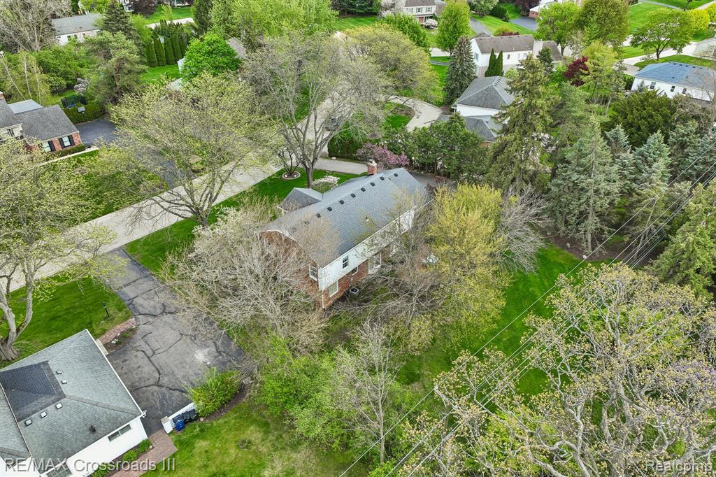 4142 Waterwheel Lane, Bloomfield Hills, MI 48302 — Photo 42