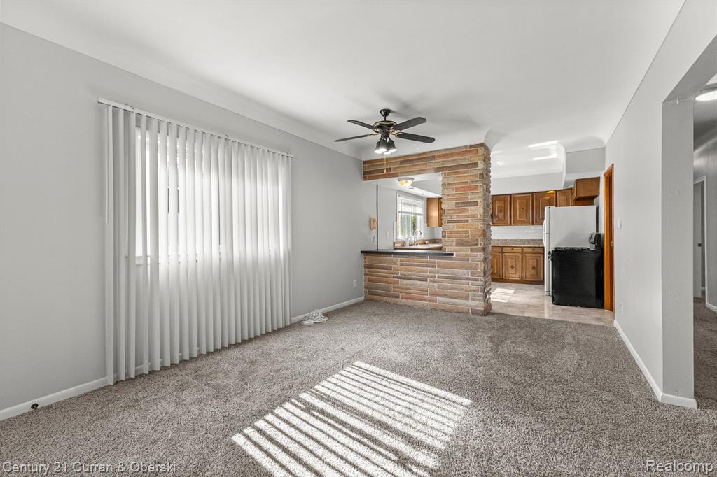 965 ELM Street, Wyandotte, MI 48192 — Photo 2