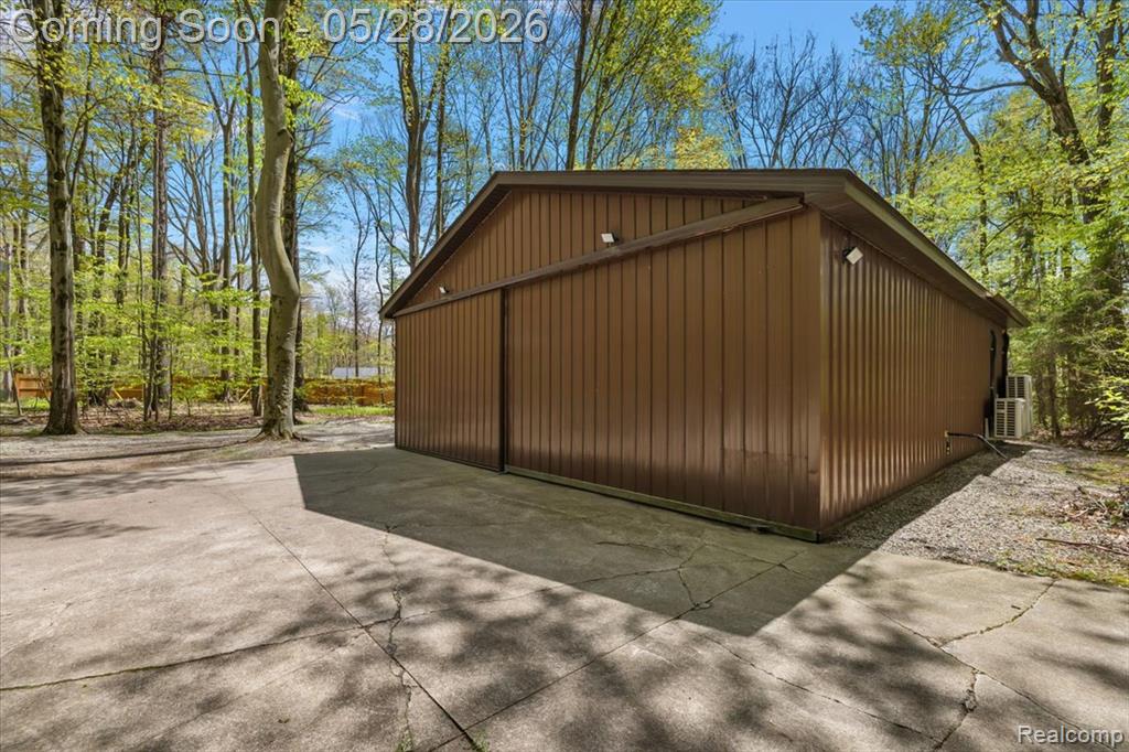 501 Cedarwood Street, Oxford, MI 48371 — Photo 64