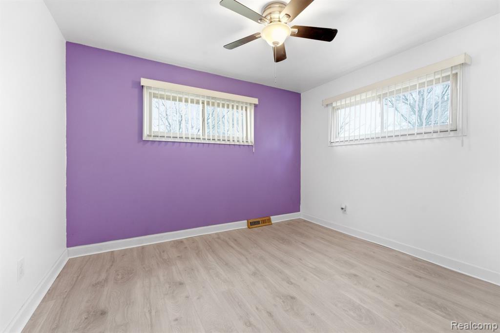 45208 Paris Drive, Belleville, MI 48111 — Photo 12
