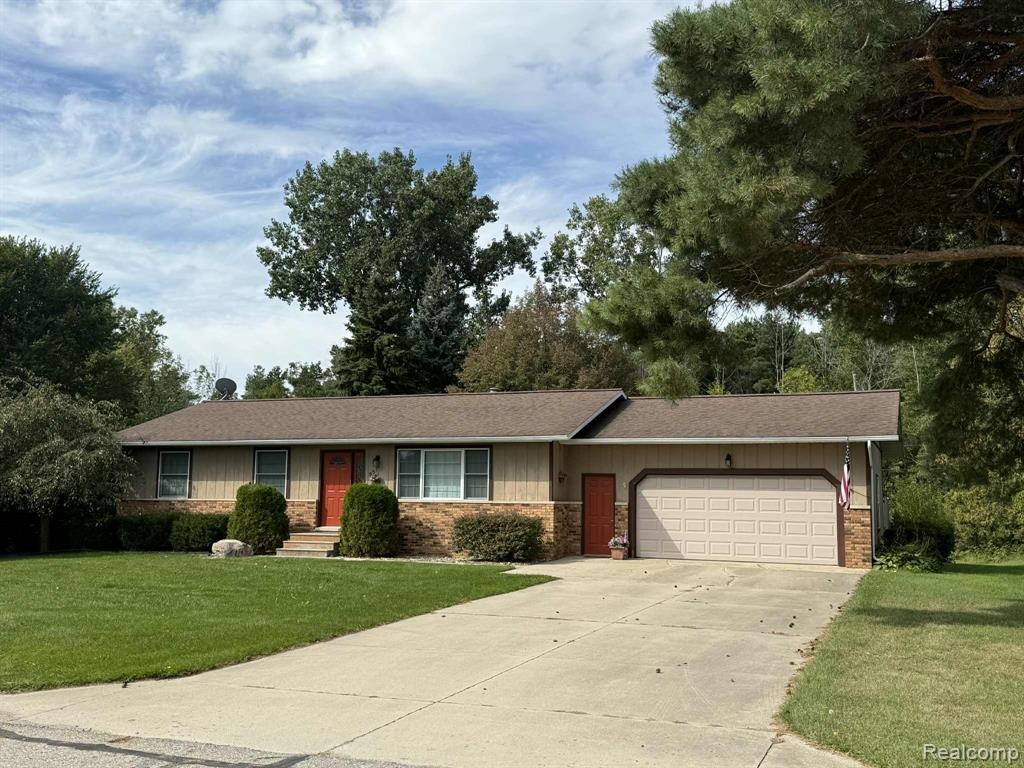 957 Linda Street, Bad Axe, MI 48413 — Photo 2