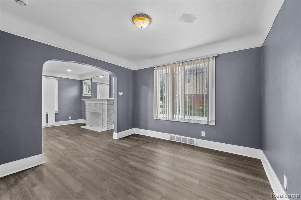 6406 Payne Avenue, Dearborn, MI 48126 — Photo 10