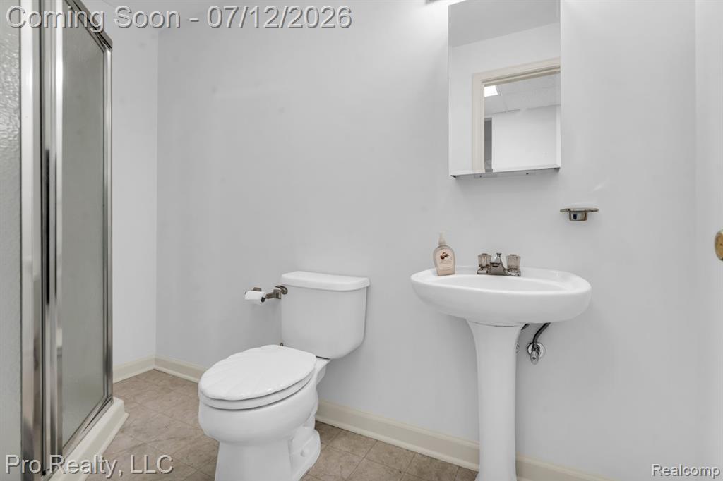 13838 Fawn Woods Court, Plymouth, MI 48170 — Photo 30