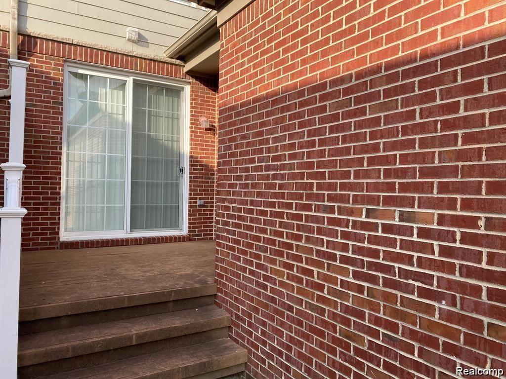 49691 COURTYARD Lane, Canton, MI 48188 — Photo 54