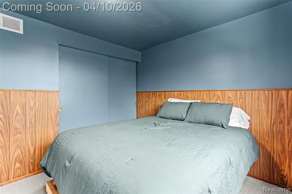4594 Barcroft Way, Sterling Heights, MI 48310 — Photo 29