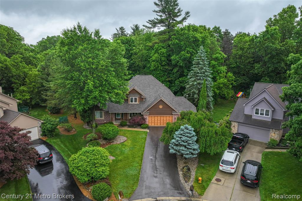 751 River Edge Court, Flushing, MI 48433 — Photo 37