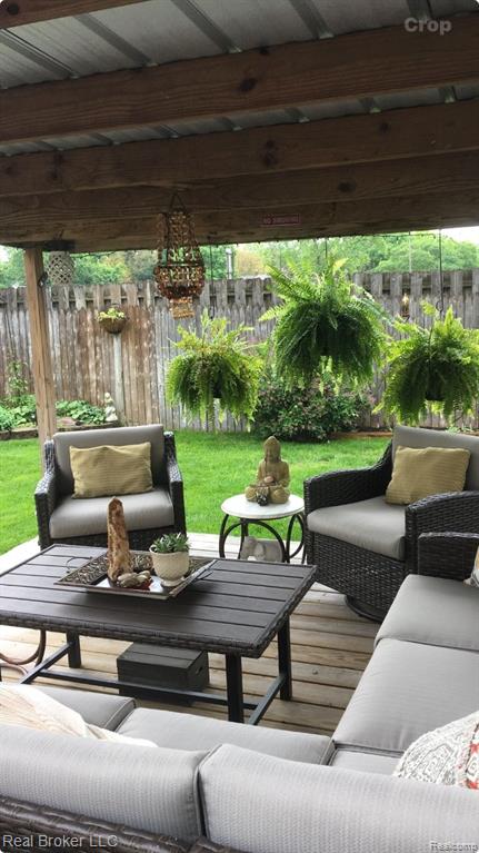 963 E MADGE Avenue, Hazel Park, MI 48030 — Photo 30