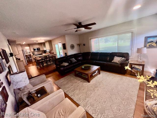 5158 Allison Drive, Troy, MI 48085 — Photo 12