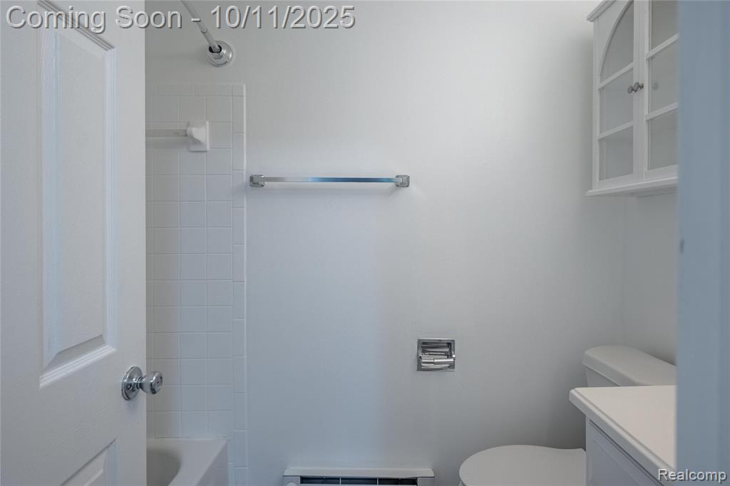 1481 E Chateau Vert Street, Ypsilanti, MI 48197 — Photo 22