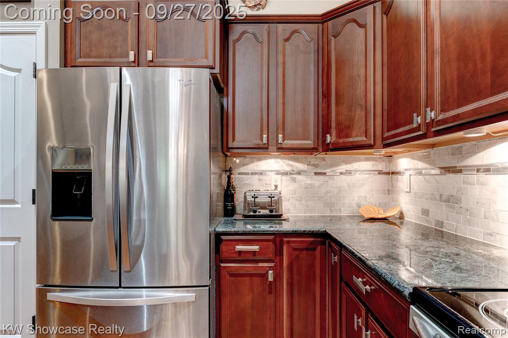 778 Knolls Landing Drive, Milford, MI 48381 — Photo 7