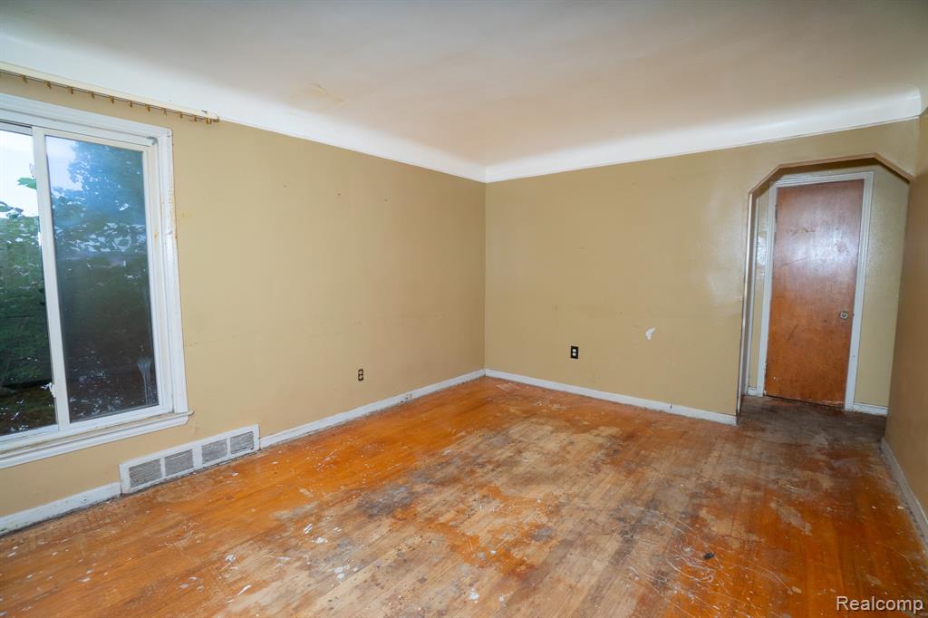 13150 GLENFIELD Street - Photo 5