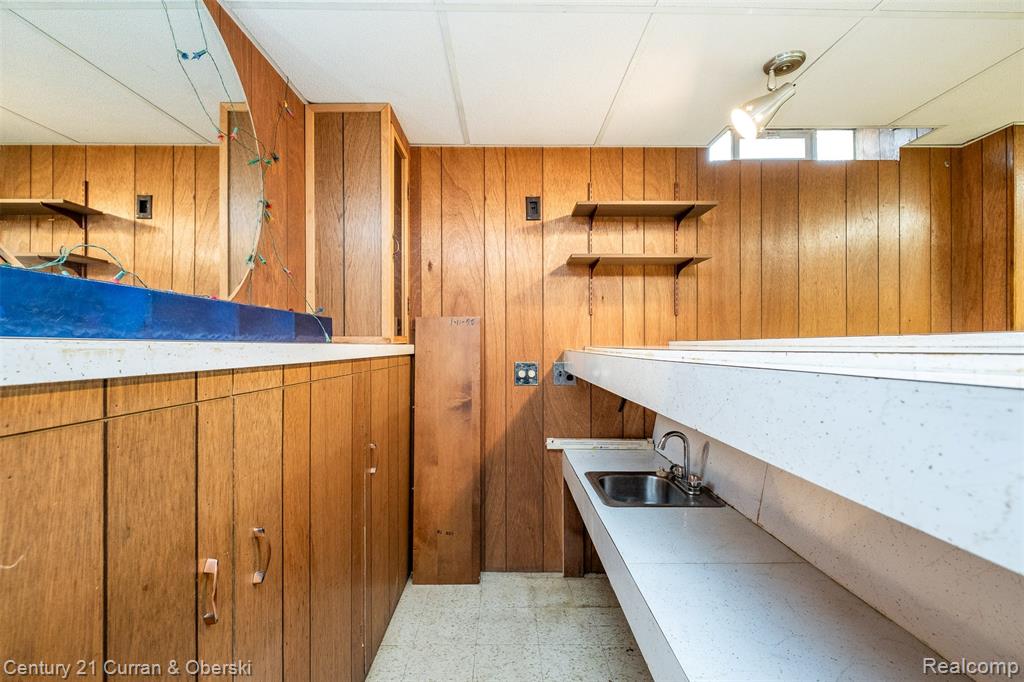6216 Kinmore Street, Dearborn Heights, MI 48127 — Photo 26