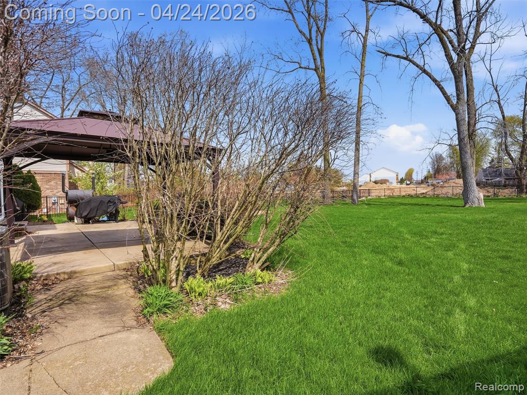 42610 Colorado Drive, Clinton Twp, MI 48036 — Photo 48
