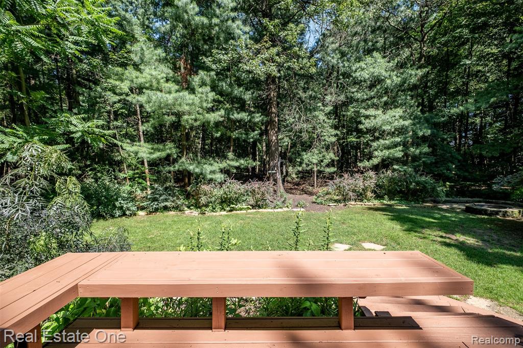 4079 Cumberland Court, Commerce Twp, MI 48390 — Photo 51