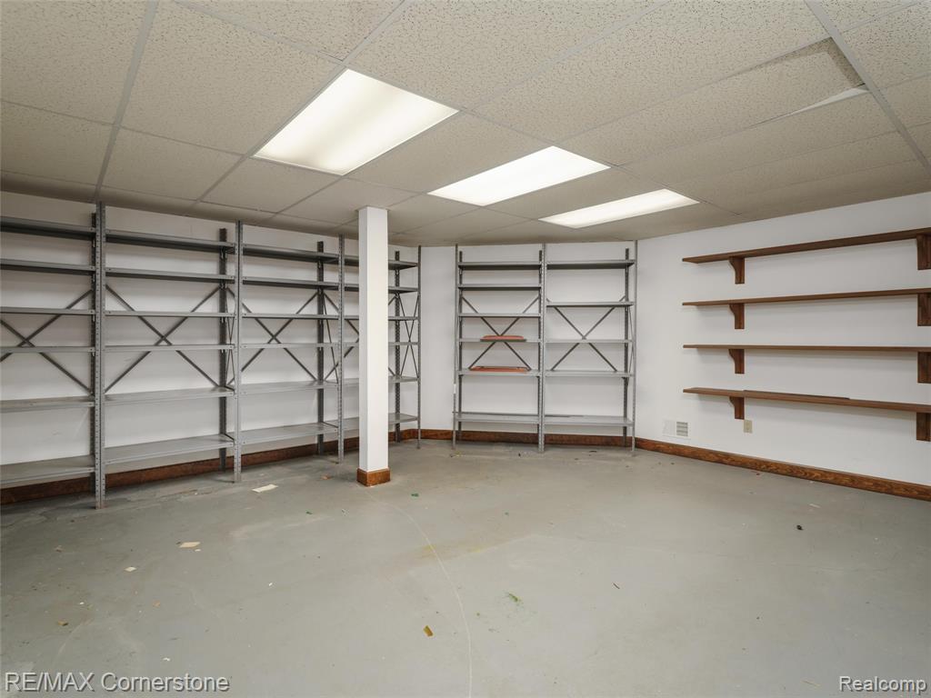 13780 Eaton Drive, Plymouth, MI 48170 — Photo 42
