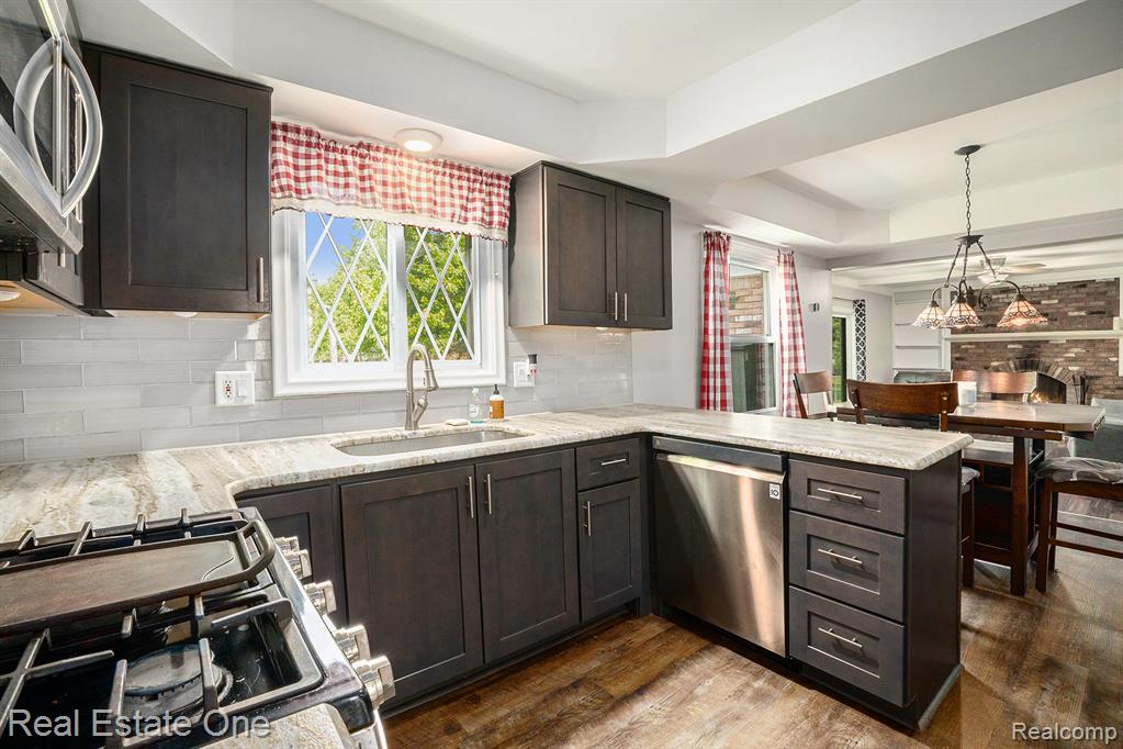 4799 Gamber Drive, Troy, MI 48085 — Photo 10