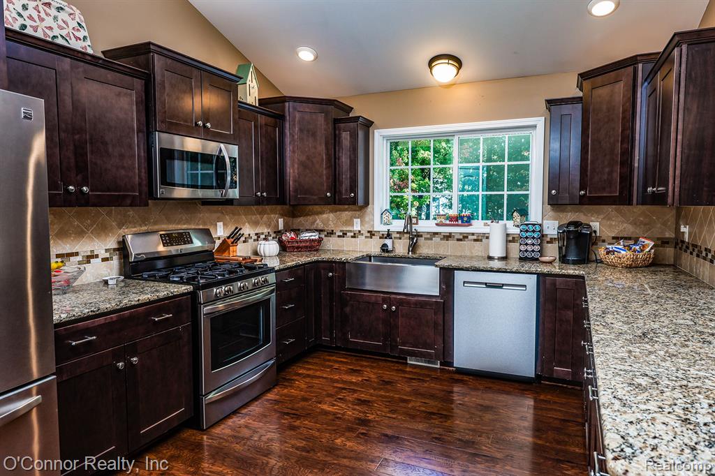 5878 S Bob White Drive, Kimball, MI — Photo 12