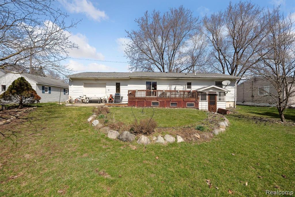 432 E FRANK Street, Fowlerville, MI 48836 — Photo 45