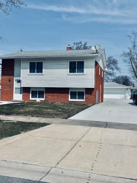 14022 Stoeflet Street, Rockwood, MI — front exterior