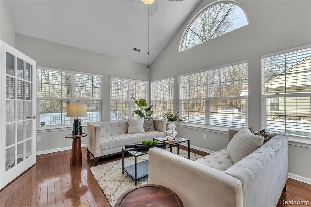 1155 Abbey Court, Westland, MI — Photo 20